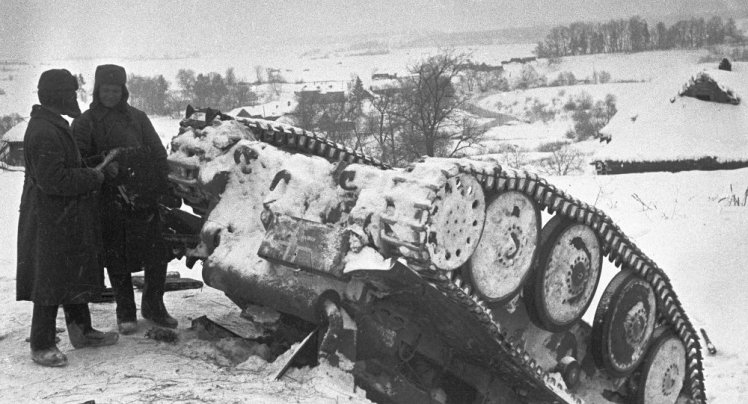 Tanque nazi destruido